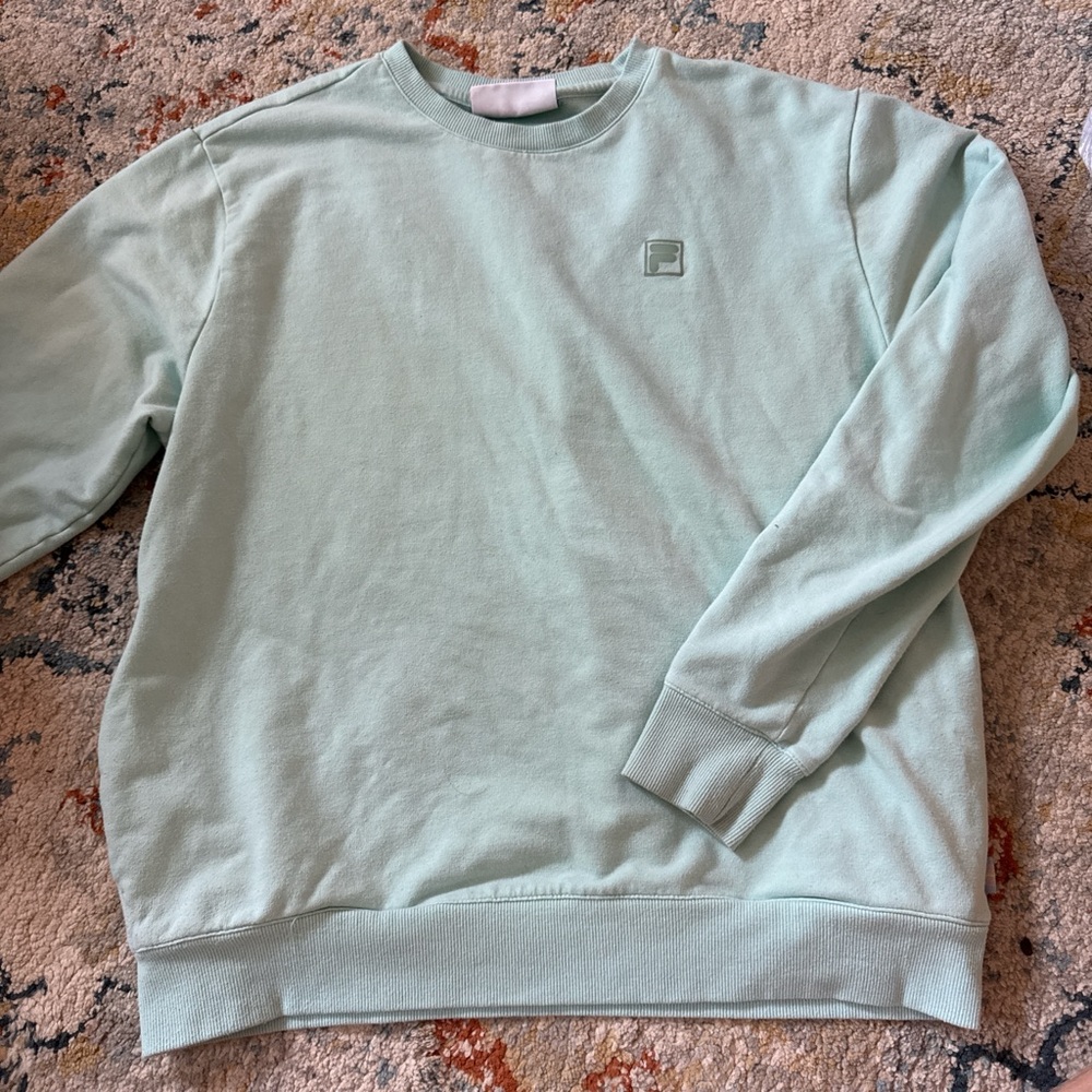 Fila Green Crewneck Sweater with Ribbed Cuffs 🌱